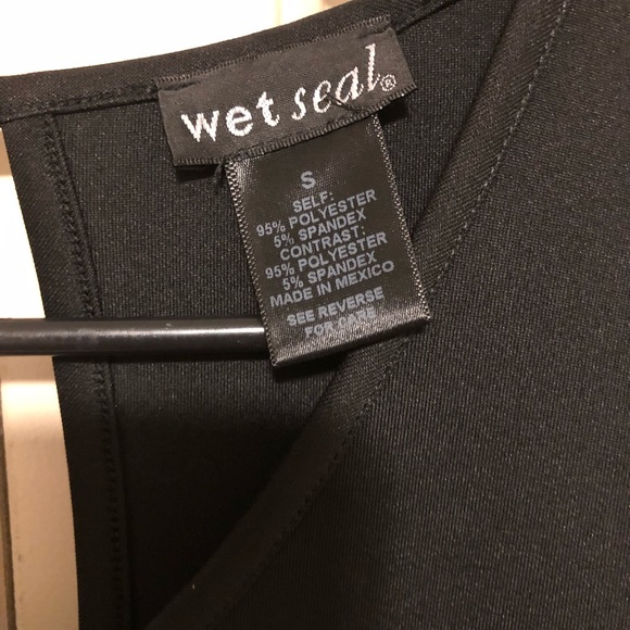 ‼️FIRM‼️ Wet Seal Dress - Picture 4 of 4